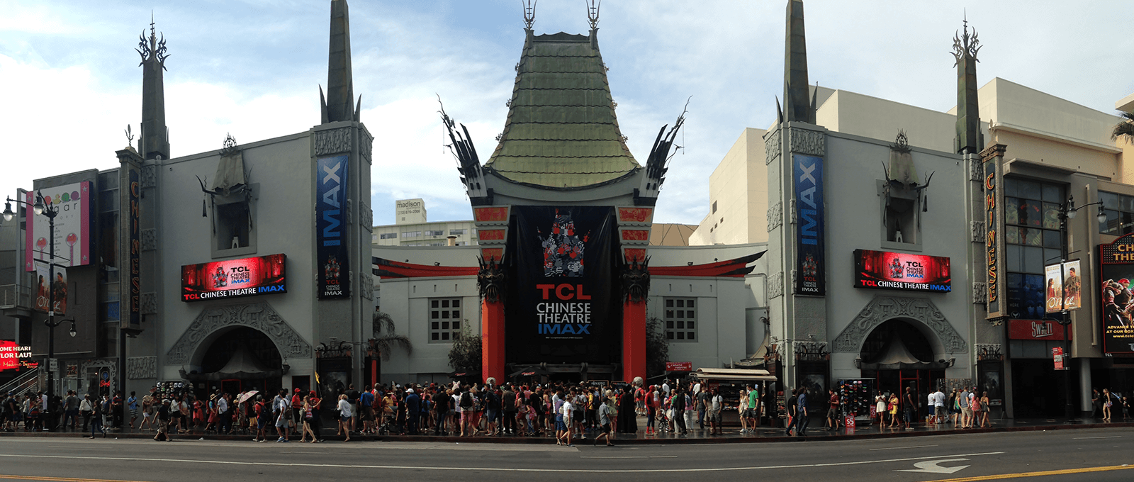 乐竟体育 Chinese Theatre